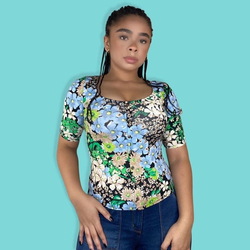 Floral Button Up Top
